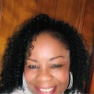 Meet your Posher, Gina